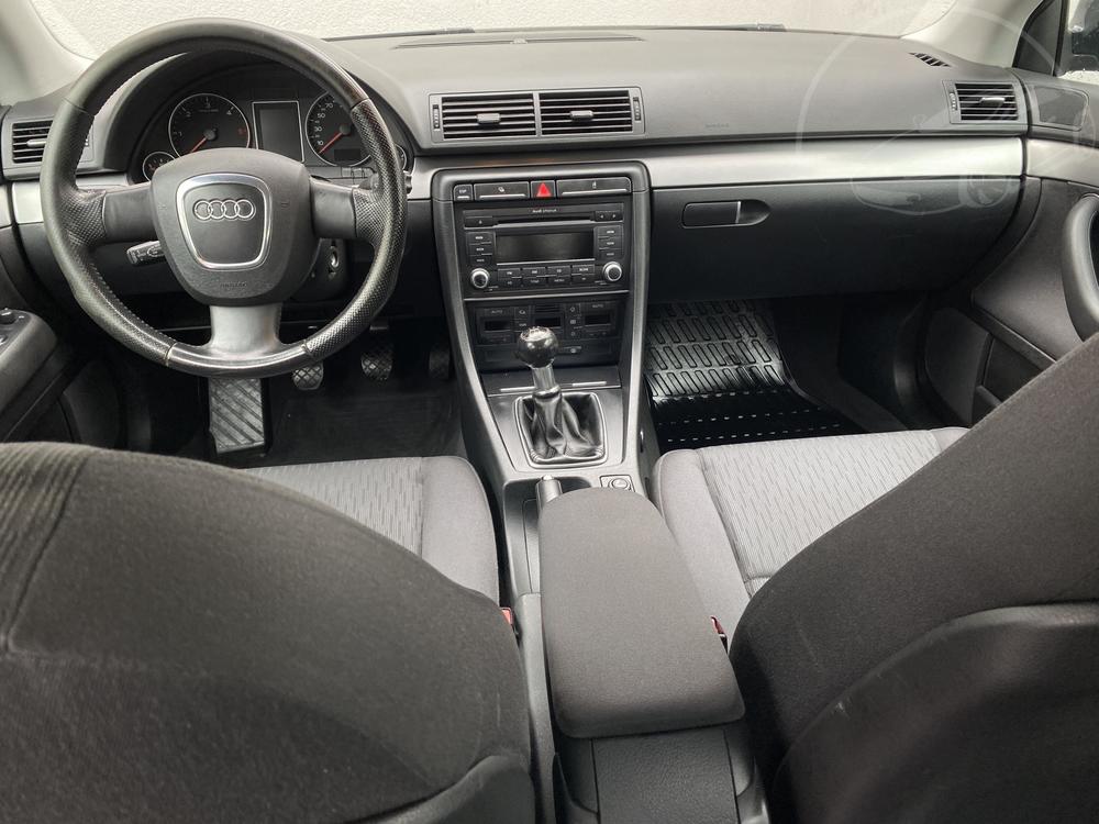 Audi A4 1.9 TDi, R