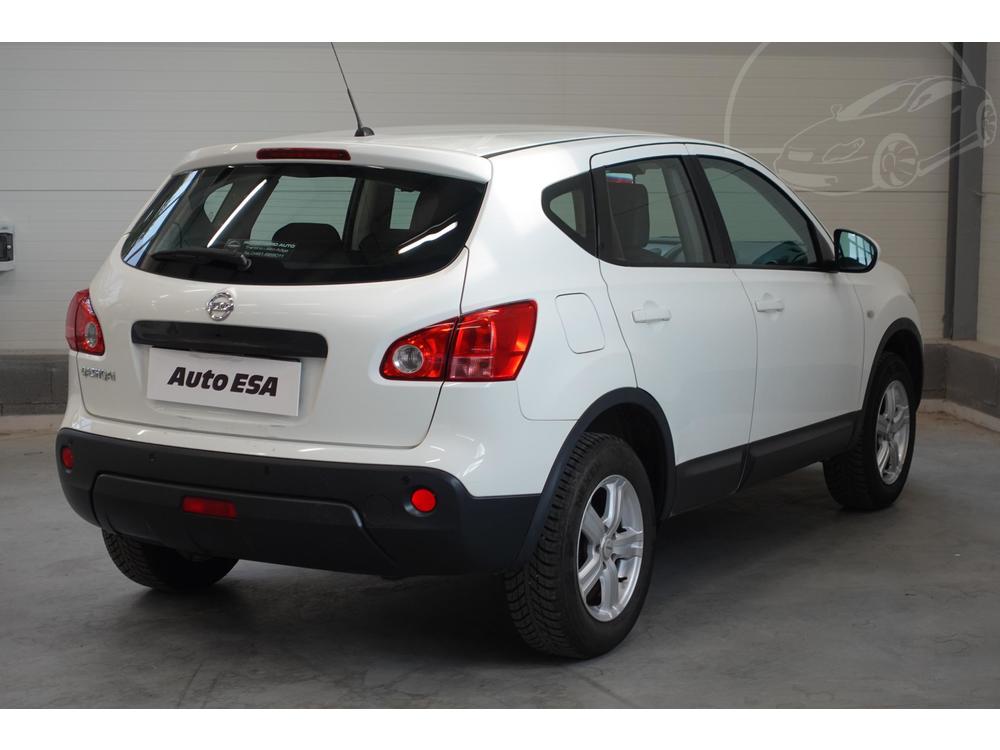 Nissan Qashqai 1.6 i