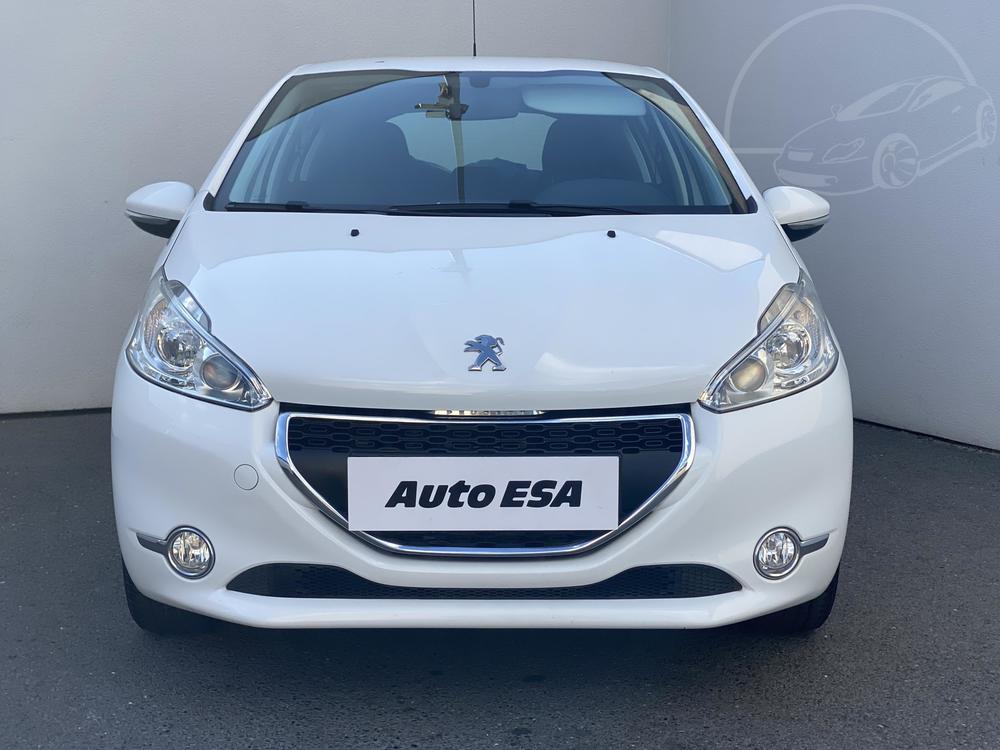 Peugeot 208 1.0 i, R