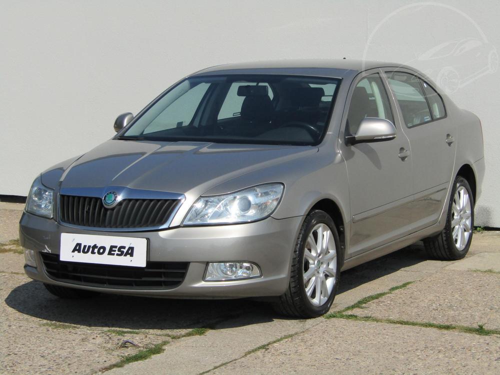 koda Octavia II 1.4 TSI Serv.kniha