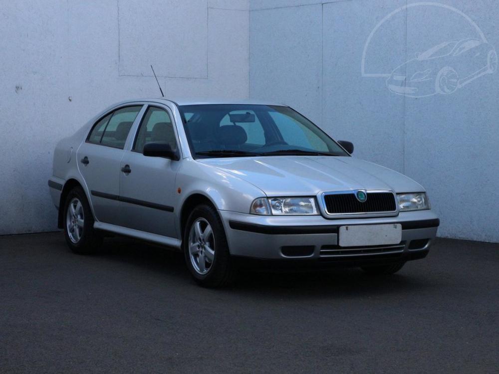 Škoda Octavia 1.6 i, ČR