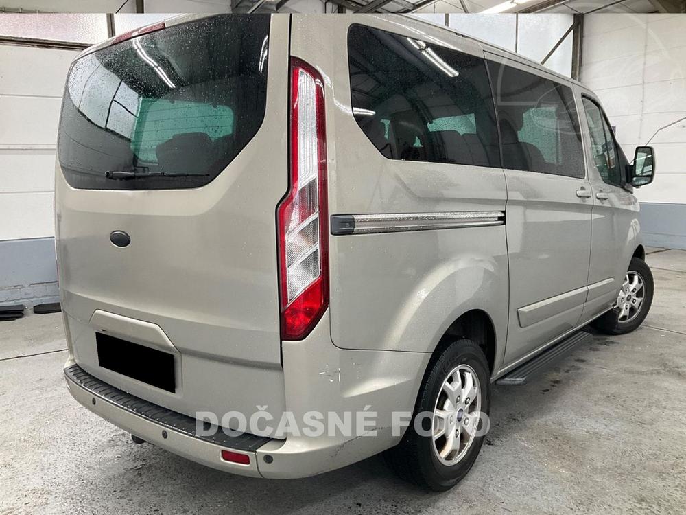 Ford Tourneo Custom 2.2 TDCi