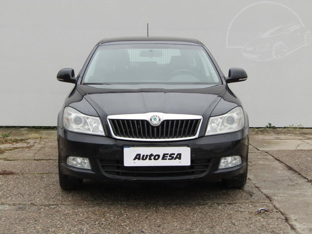 koda Octavia II 2.0 TDi, R