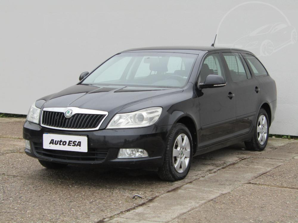 koda Octavia II 2.0 TDi, R