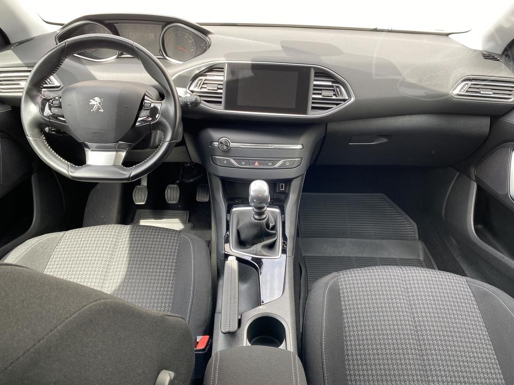 Peugeot 308 1.2 PT 1.maj, R