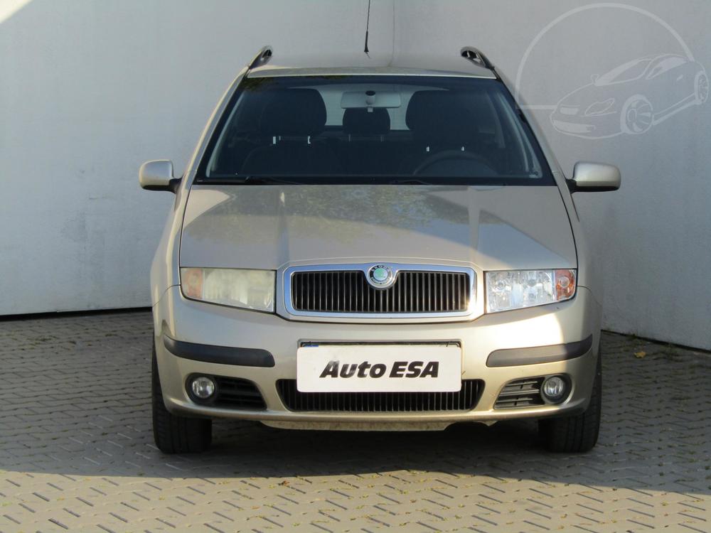 koda Fabia 1.2 i, R