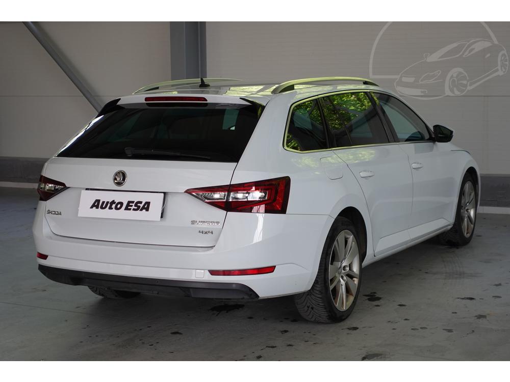 koda Superb III 2.0 TDi, R