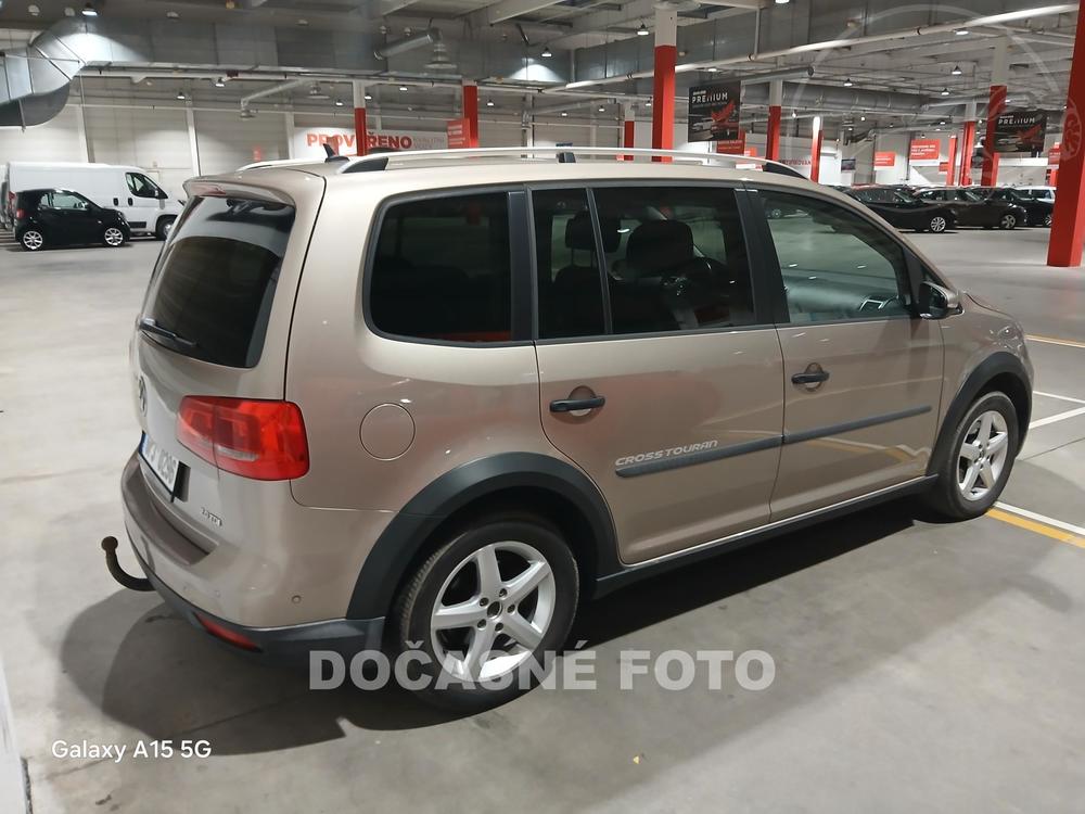 Volkswagen Touran 2.0 TDi, ČR