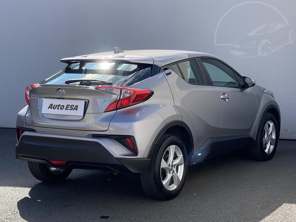 Toyota C-HR 1.2 i, R