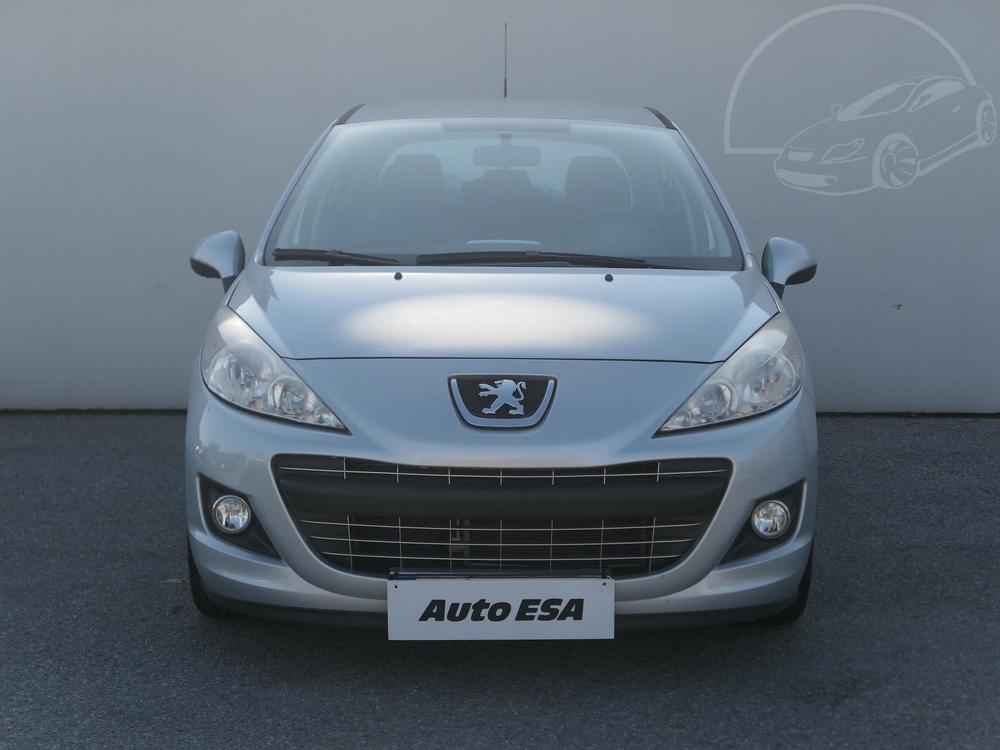 Peugeot 207 1.4 i, R