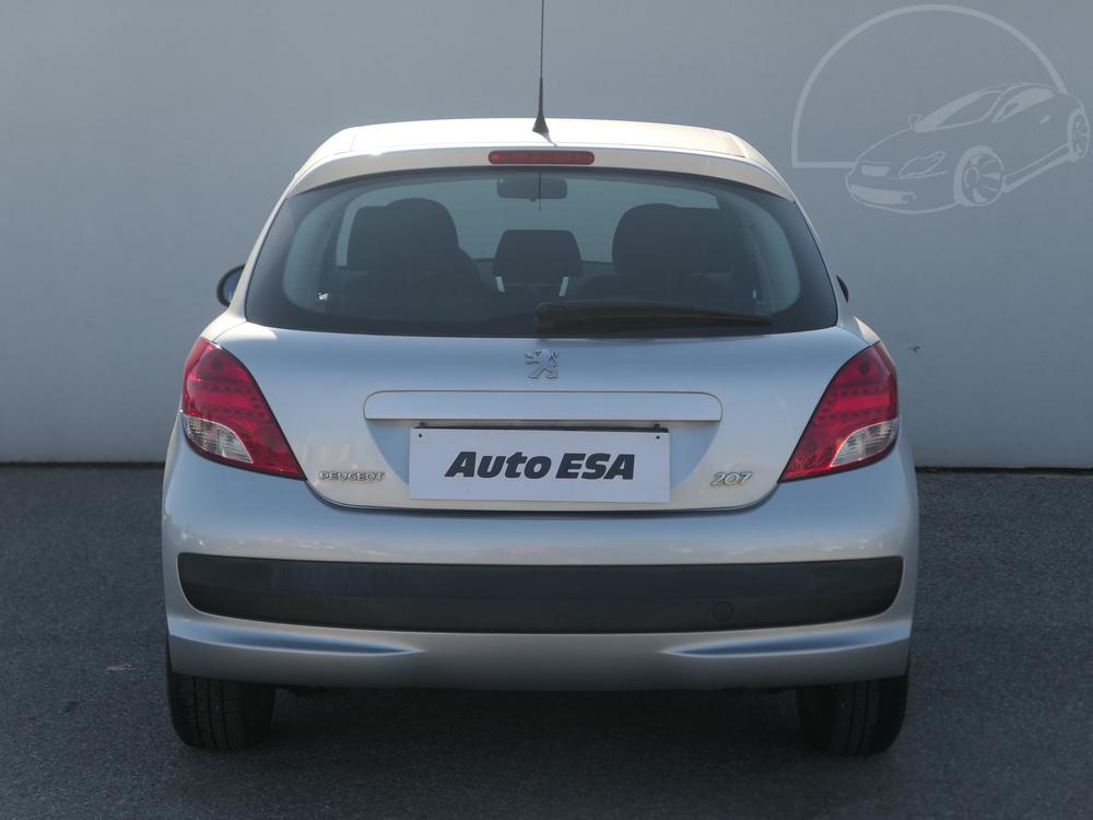 Peugeot 207 1.4 i, R