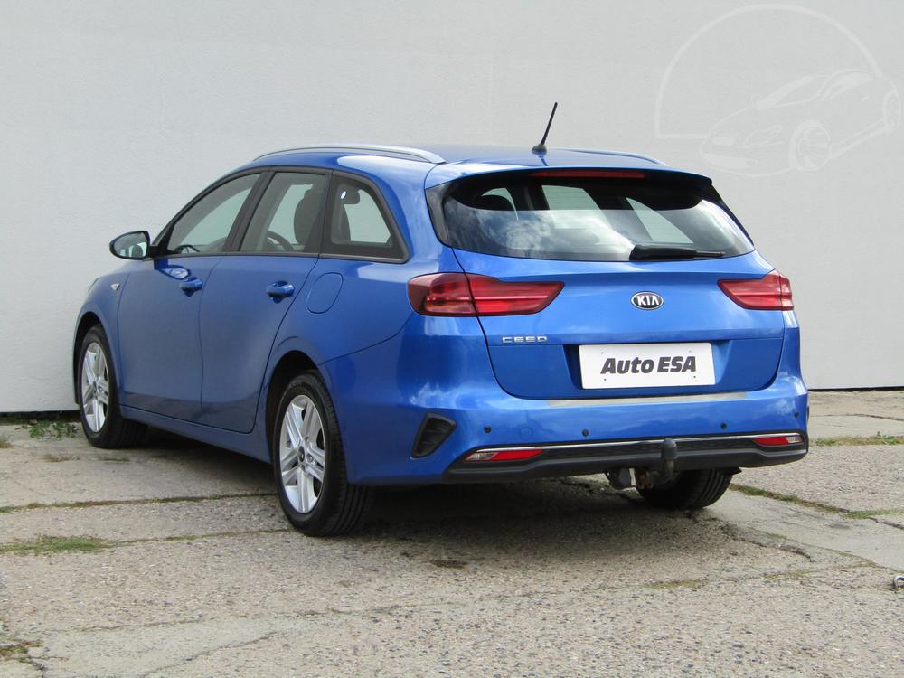 Kia Ceed 1.0 T-GDI Serv.kniha, R