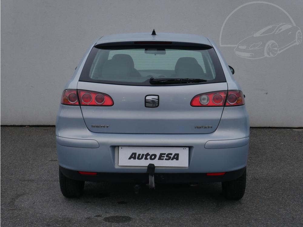 Seat Ibiza 1.2 i 1.maj, R