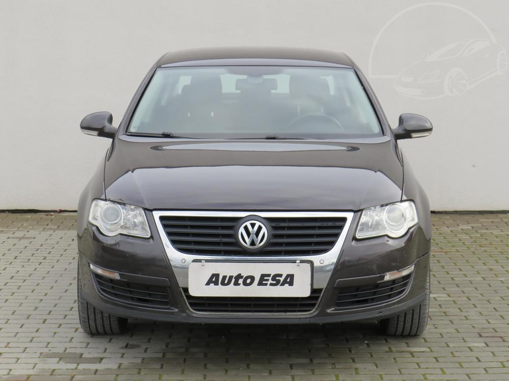 Volkswagen Passat 2.0 FSI