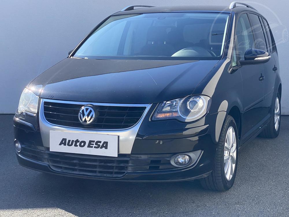 Volkswagen Touran 1.4 TSi Serv.kniha