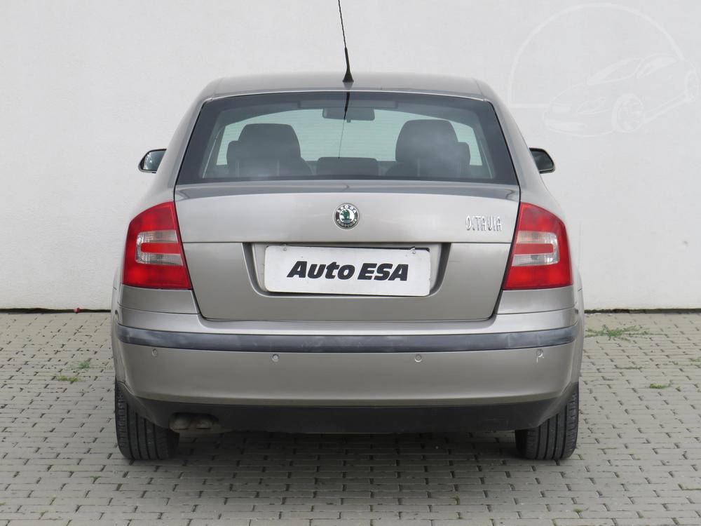 koda Octavia II 1.9 TDI, R