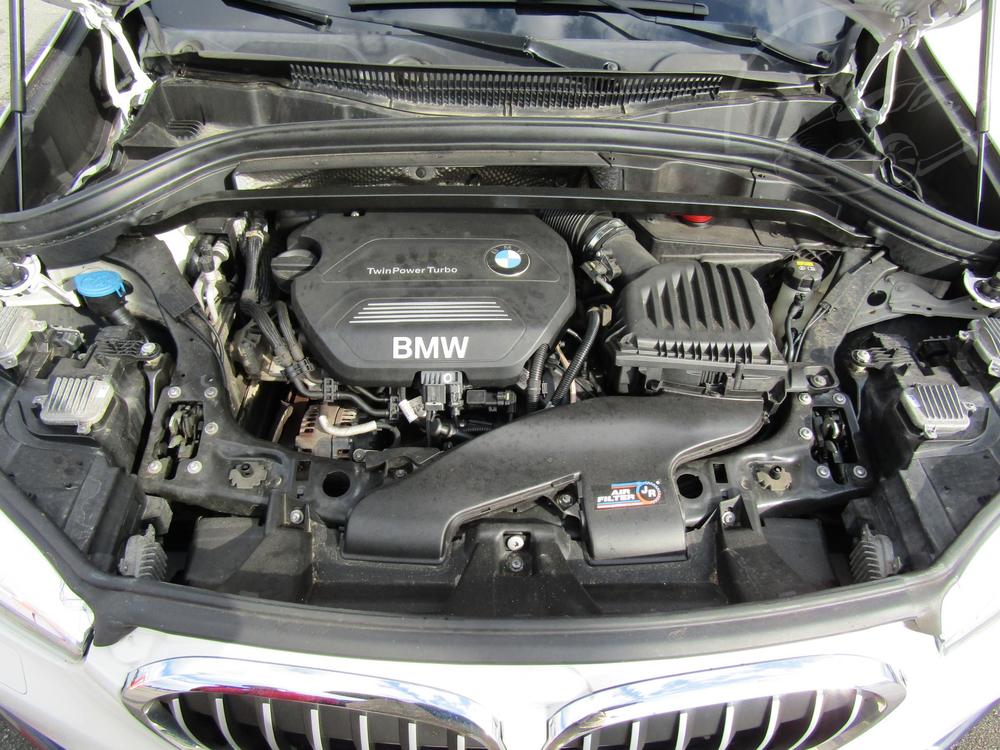 BMW X1 1.5 D Serv.kniha