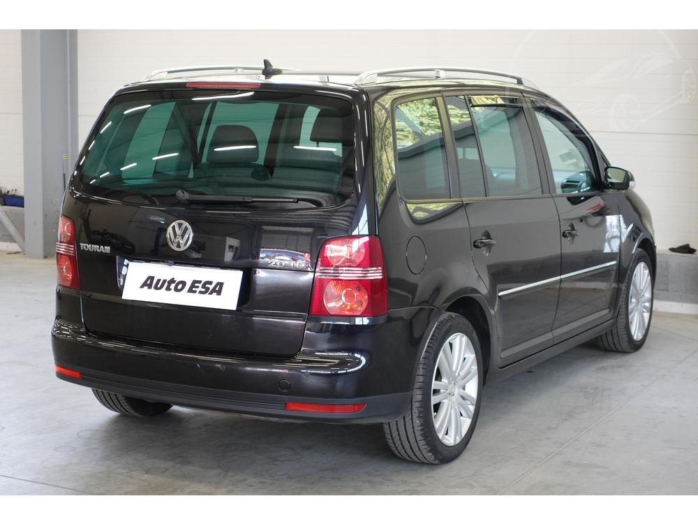 Volkswagen Touran 2.0 TDi