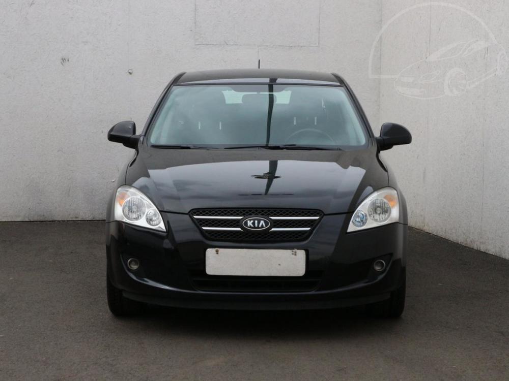 Kia Ceed 1.4 i, R