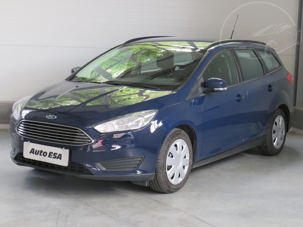 Ford Focus 1.6 i, R