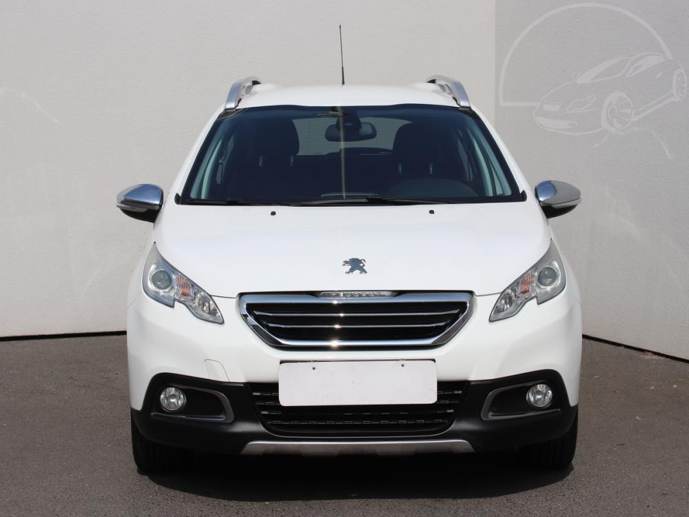 Peugeot 2008 1.2 PT, R