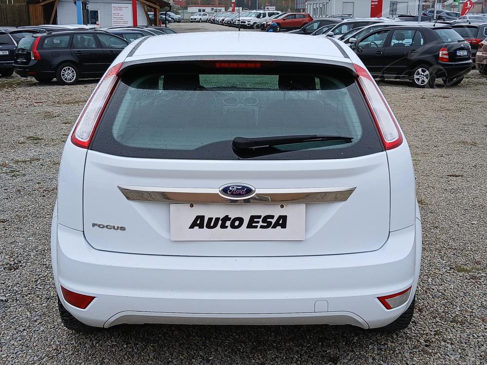 Ford Focus 1.6 16 V, R