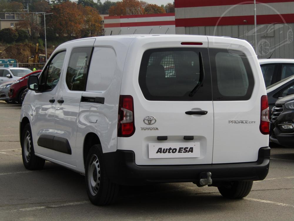 Toyota ProAce City Verso 1.5 D-4D, R