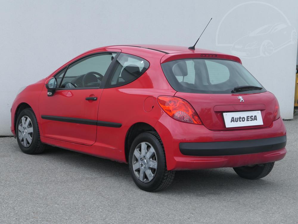 Peugeot 207 1.4 i