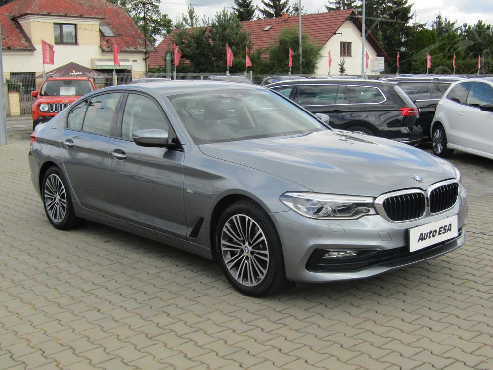 BMW 5 3.0 1.maj Serv.kniha, ČR