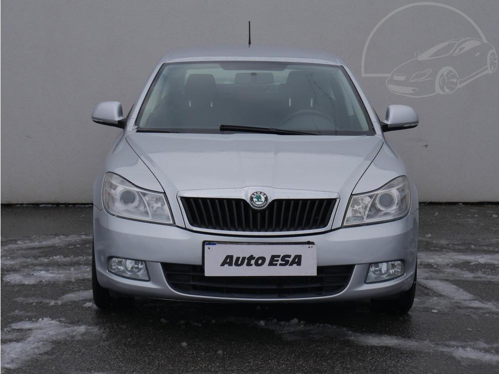 koda Octavia II 1.6 TDi, R