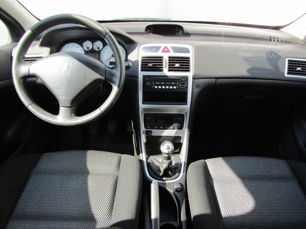 Peugeot 307 1.6 i