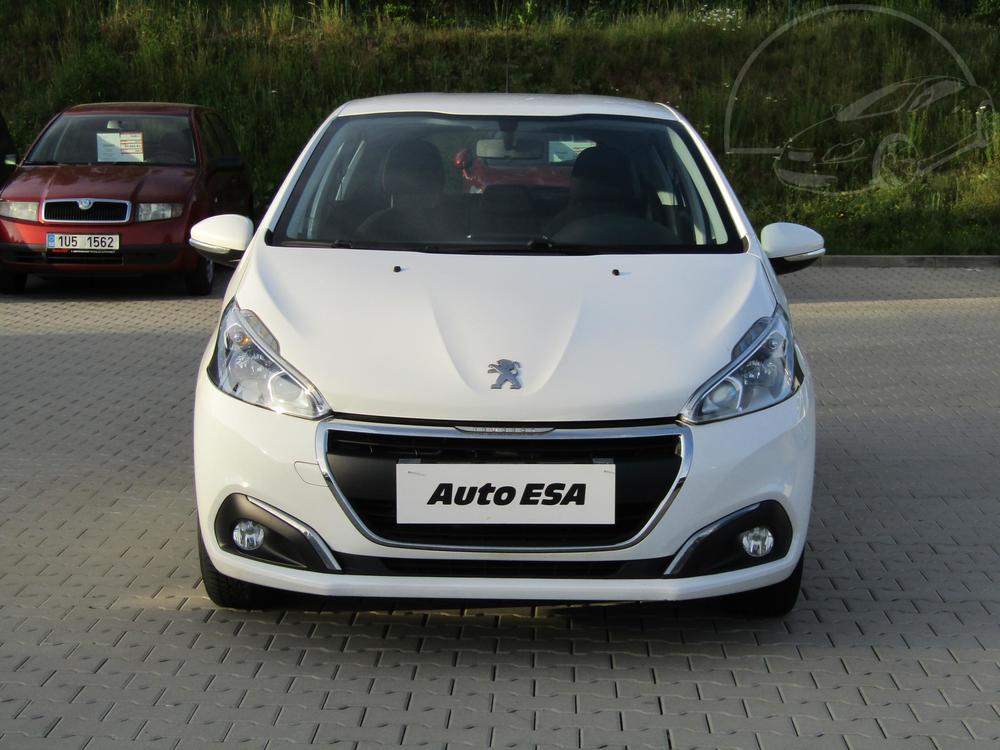 Peugeot 208 1.2 Serv.kniha, R