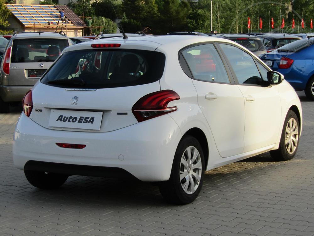 Peugeot 208 1.2 Serv.kniha, R