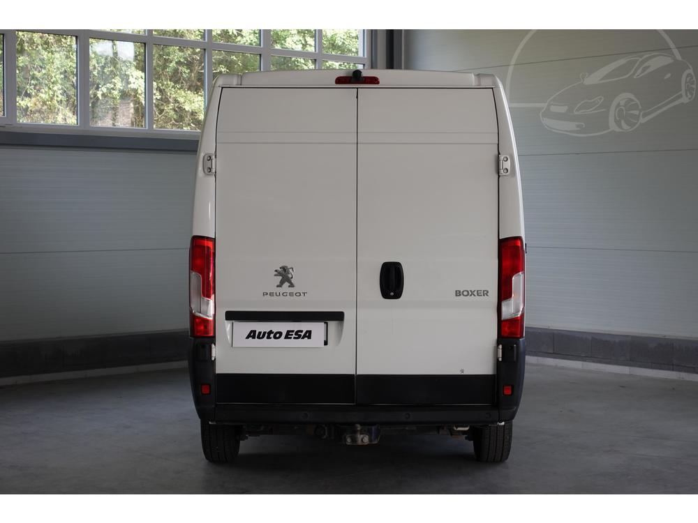 Peugeot Boxer 2.0 HDI, R