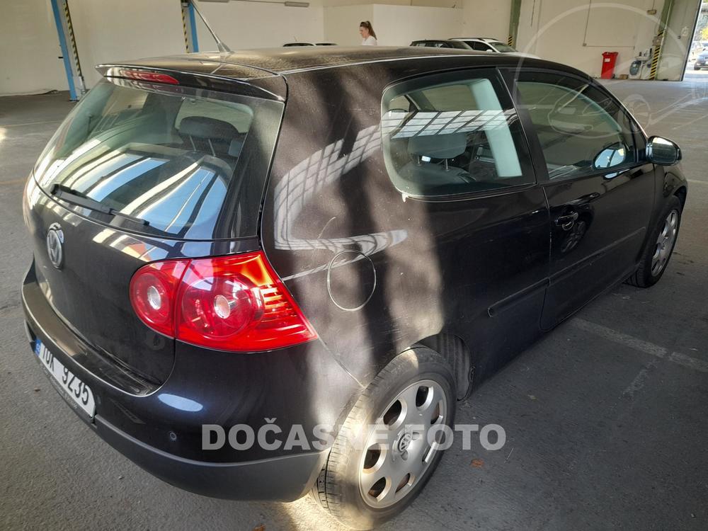 Volkswagen Golf 1.6