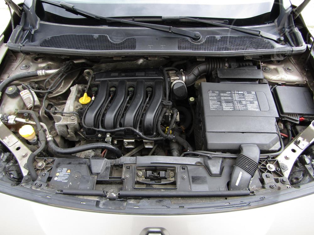 Renault Fluence 1.6 16 V, R