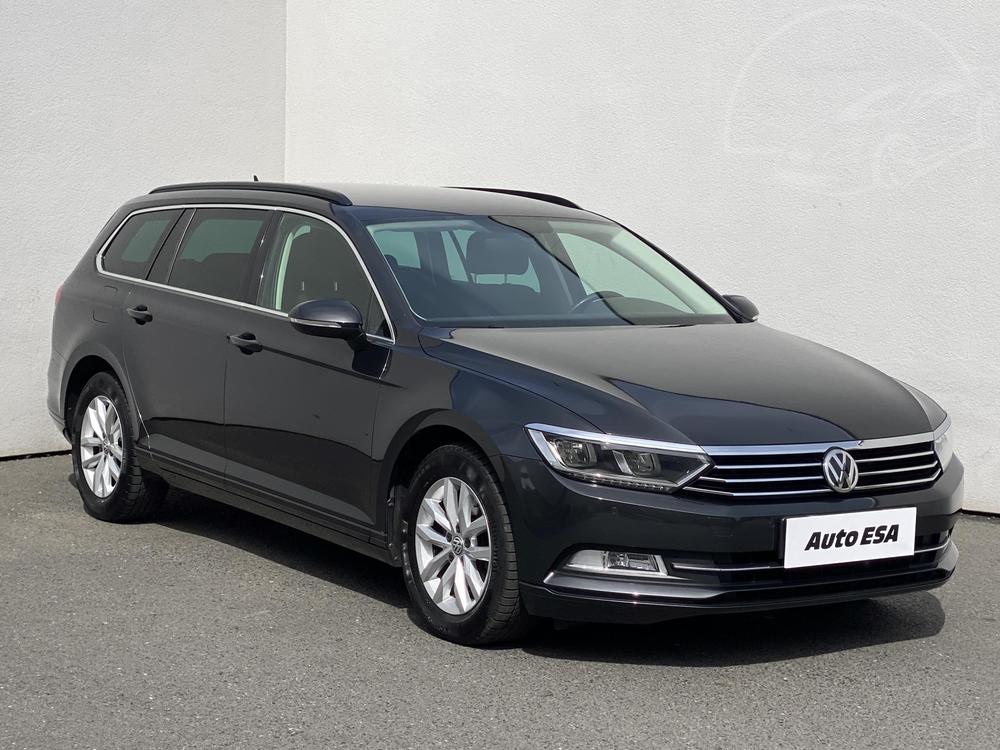 Volkswagen Passat 2.0 TDi Serv.kniha