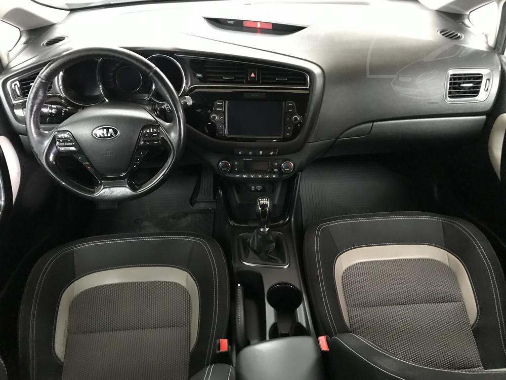 Kia Ceed 1.6 CRDI, R