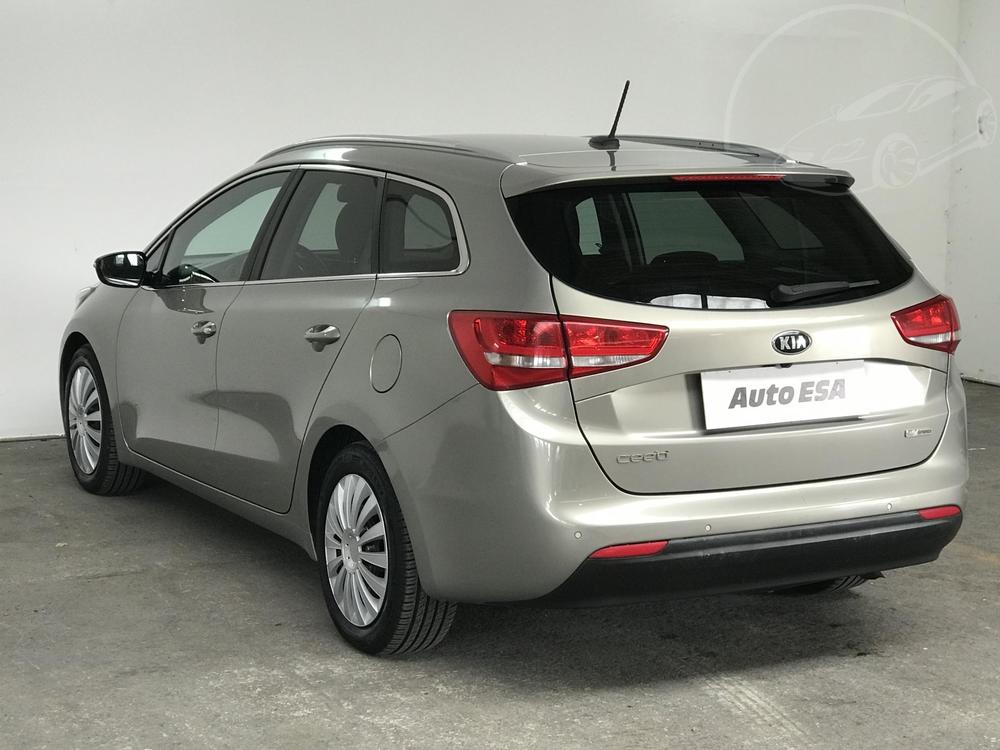 Kia Ceed 1.6 CRDI, R