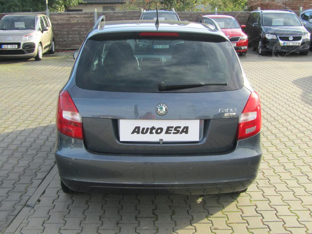 koda Fabia II 1.4 i Serv.kniha