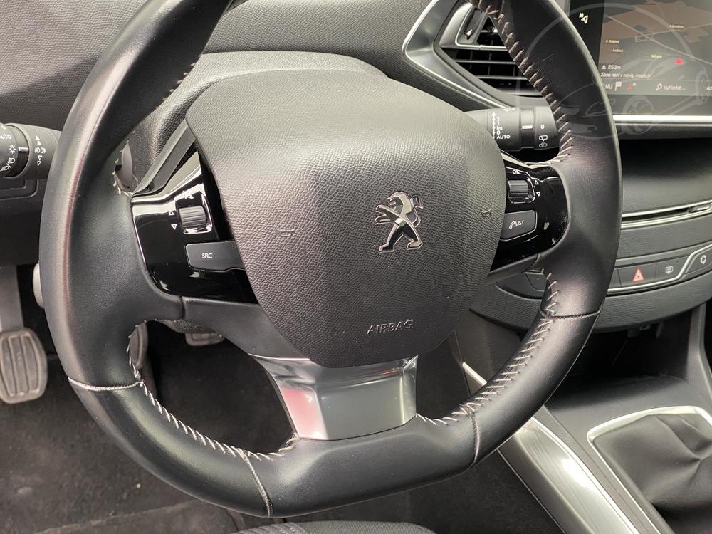 Peugeot 308 1.5 HDi