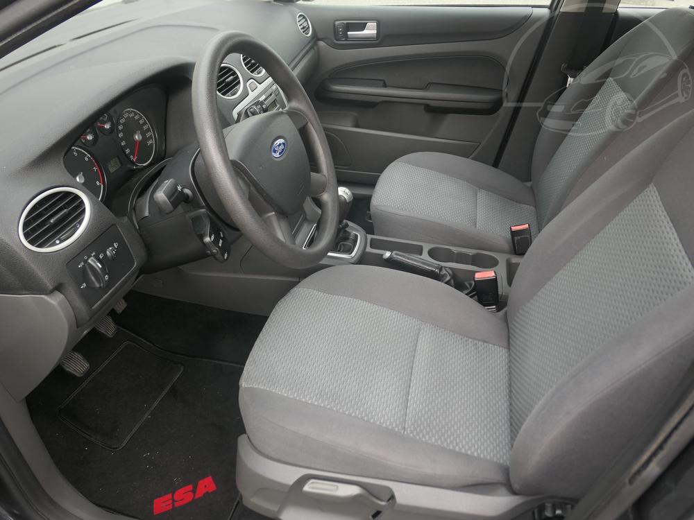 Ford Focus 1.6 i