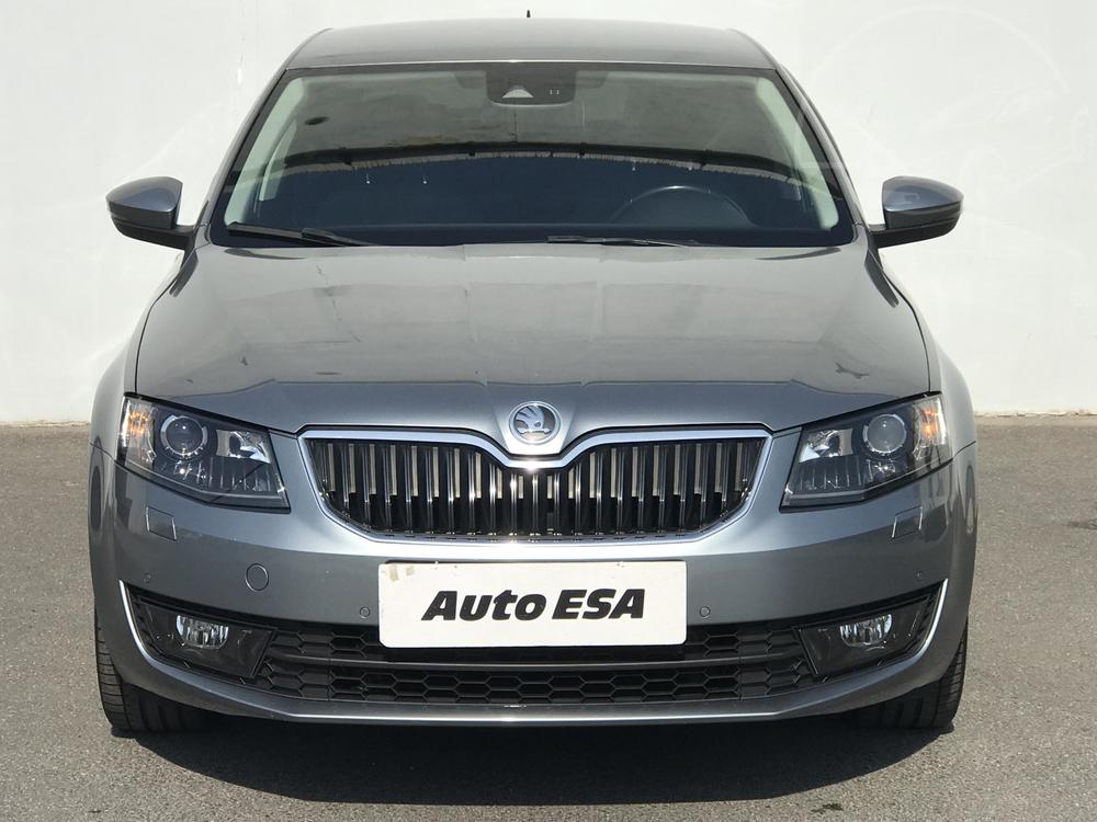 koda Octavia III 2.0 TDi, R