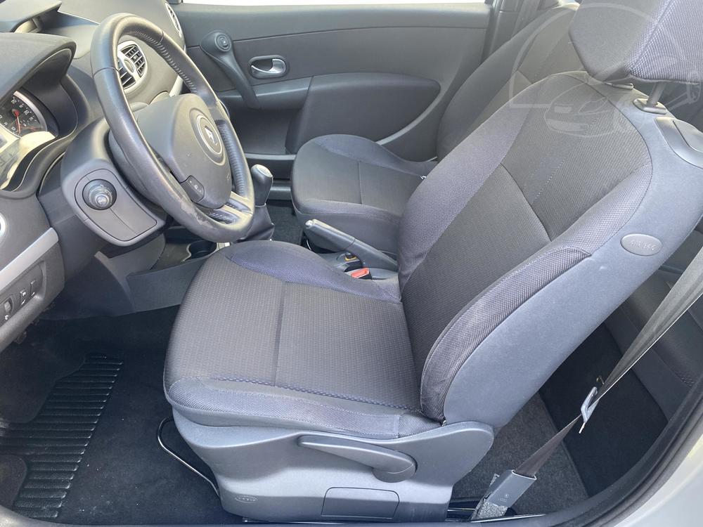 Renault Clio 1.6 i