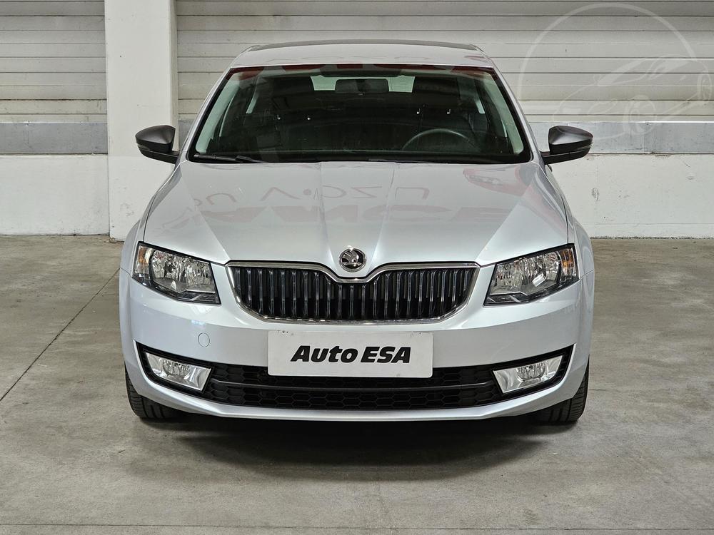 koda Octavia III 1.6 TDi 1.maj, R