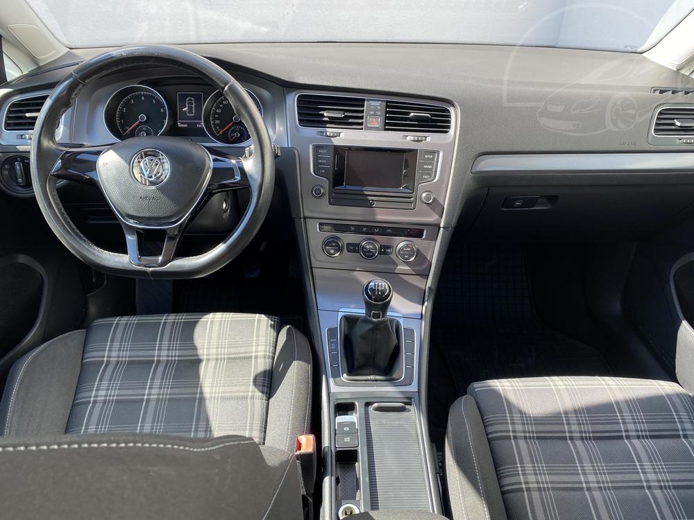 Volkswagen Golf 1.2 TSi, R