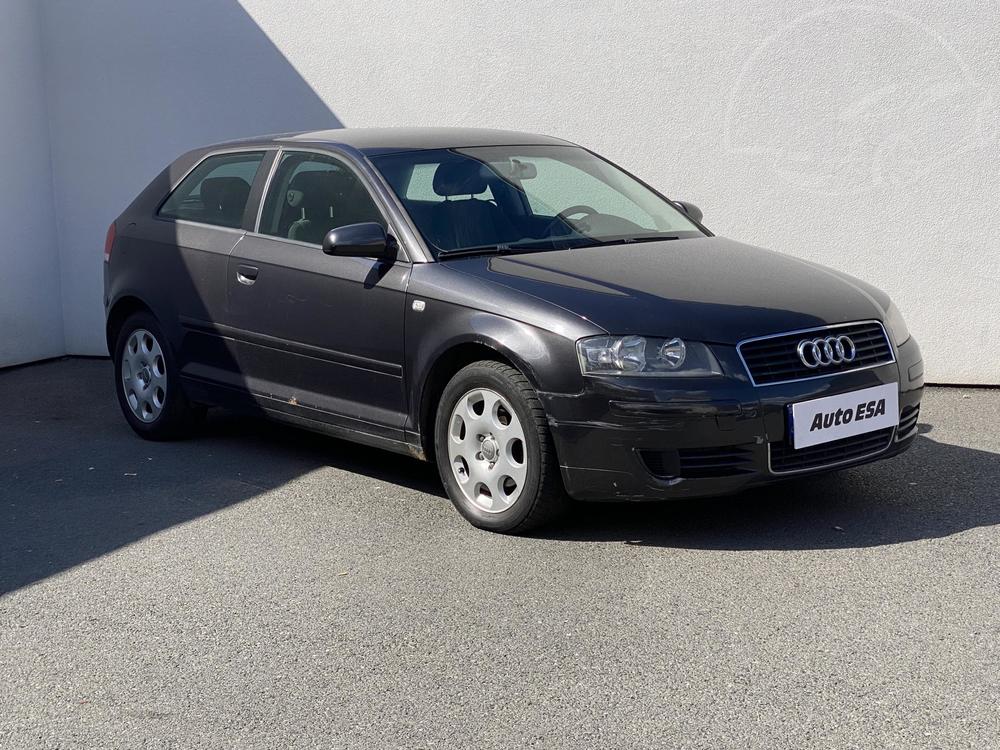 Audi A3 1.6 i Serv.kniha, ČR