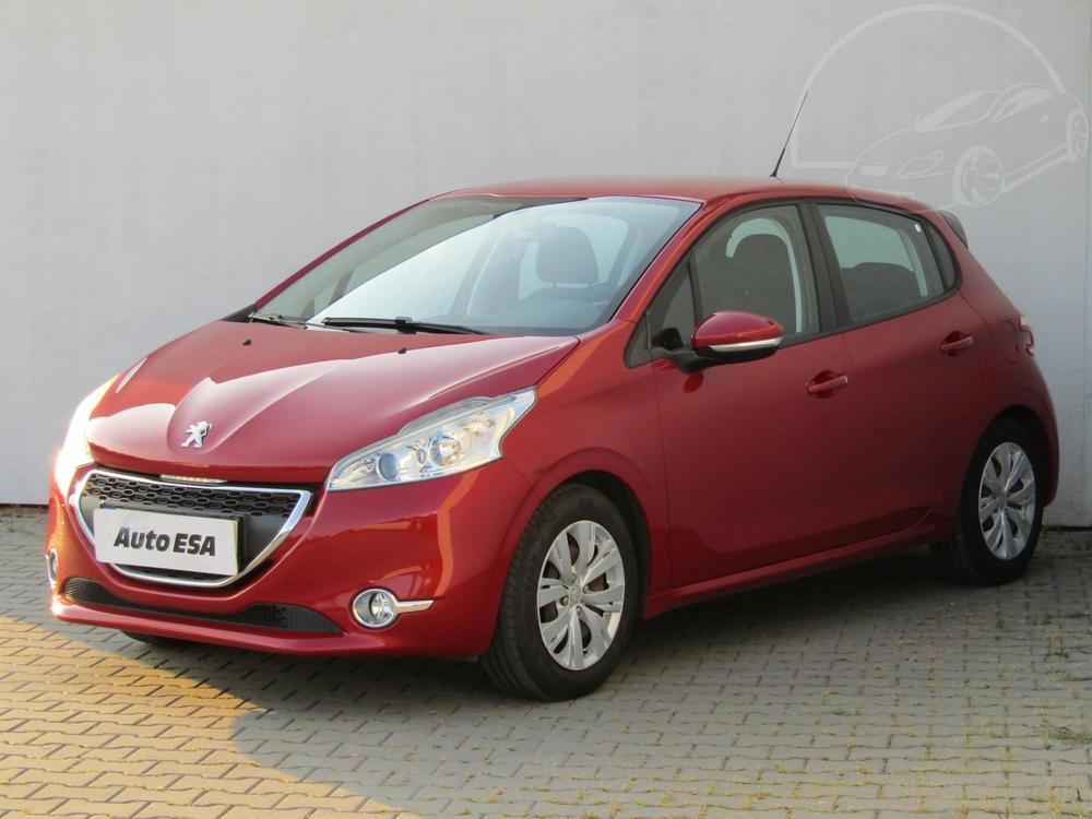 Peugeot 208 1.2 THP, R