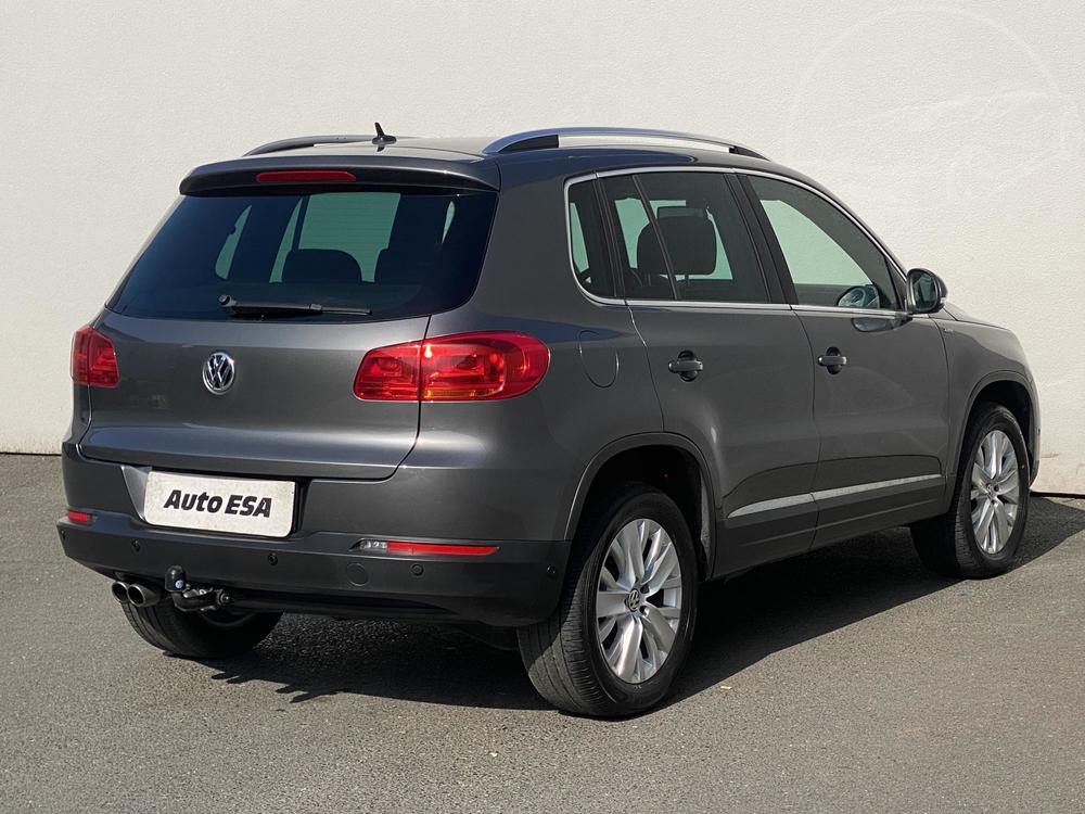 Volkswagen Tiguan 2.0 TDi Serv.kniha