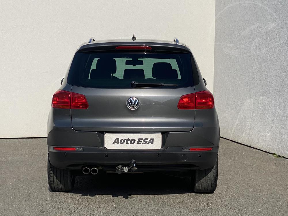 Volkswagen Tiguan 2.0 TDi Serv.kniha